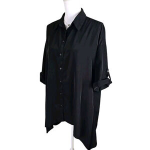 Chico's ~Woman Size 2 (12; Large)~ Black Button-Up Shirt Top Roll Tab Blouse.